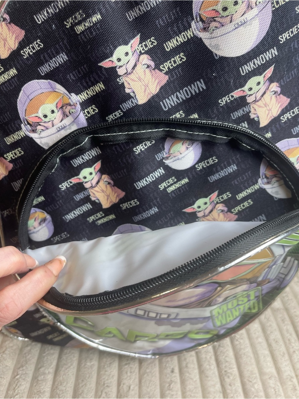 Star Wars The Mandalorian Baby Yoda Grogu Precious Cargo Backpack - Picture 2 of 7